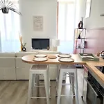 Apartment Le Magenta Centre De Laval Proche Gare *