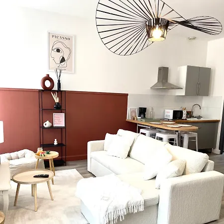 Le Magenta Centre De Laval Proche Gare Apartment Laval (Mayenne)