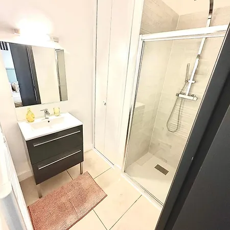 Le Magenta Centre De Laval Proche Gare 아파트 라발