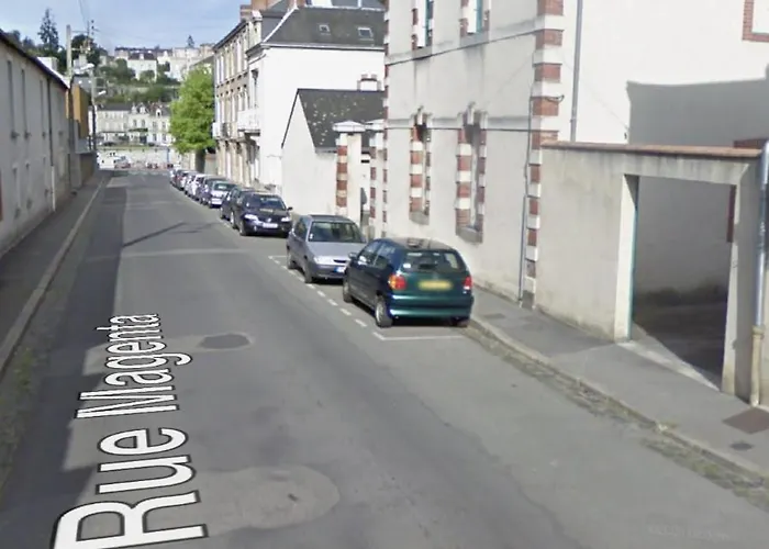 公寓 Le Magenta Centre De Laval Proche Gare 拉瓦勒